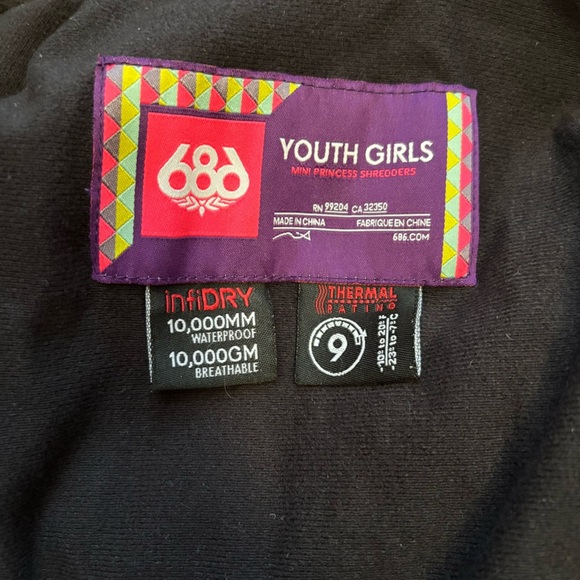 686 Girls Lily Waterproof Insulated Snow Jacket Charcoal Gray and Pink - Picture 10 of 16